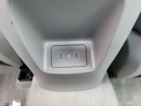 Used 2024 Hyundai Elantra SE FWD image 18