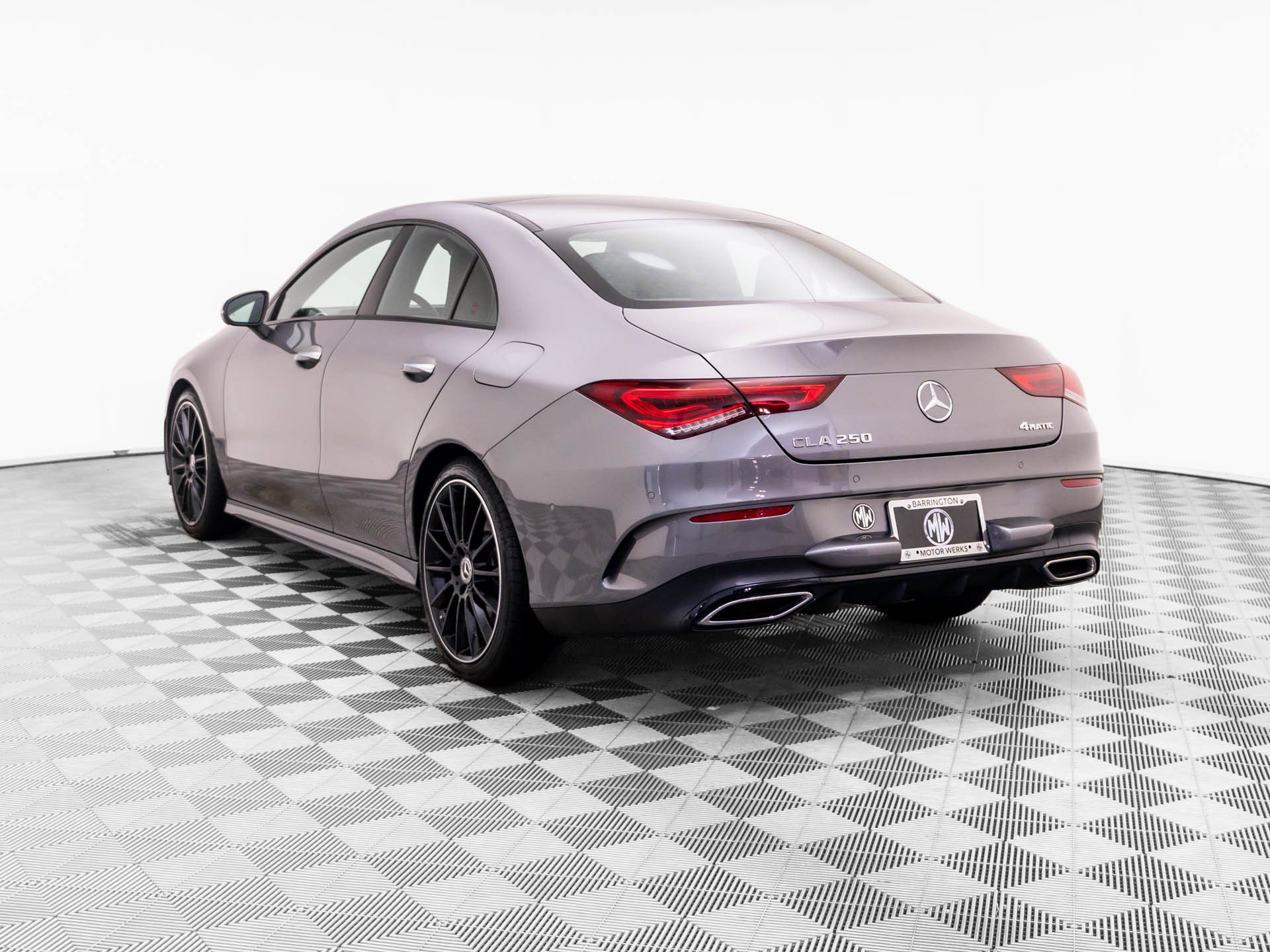 Used 2023 Mercedes-Benz CLA 250 4MATIC image 3