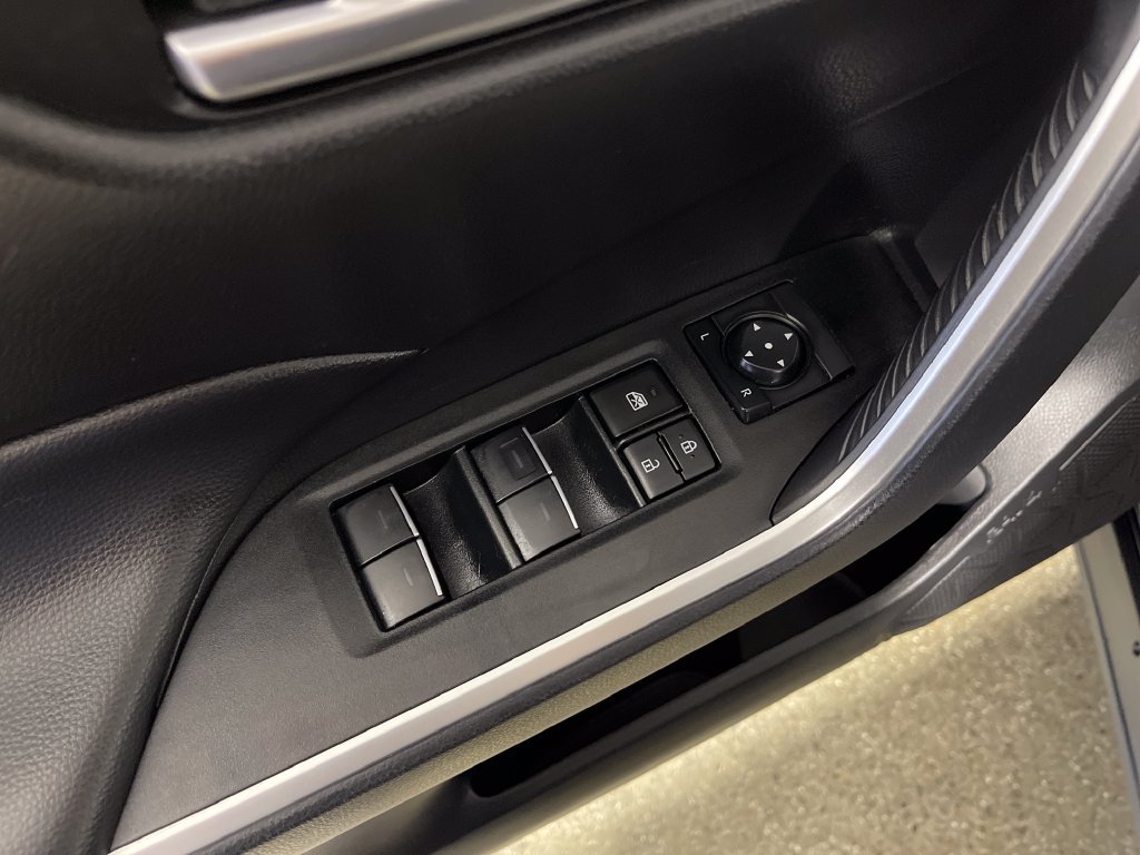 Certified 2024 Toyota RAV4 XLE FWD image 16