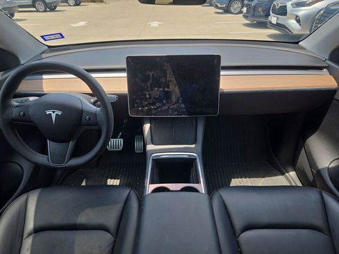 Used 2022 Tesla Model Y Performance AWD/4WD image 12