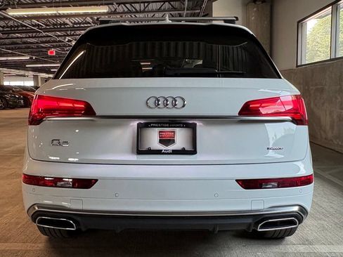 Used 2023 Audi Q5 2.0T Premium w/ Convenience Package AWD/4WD image 7