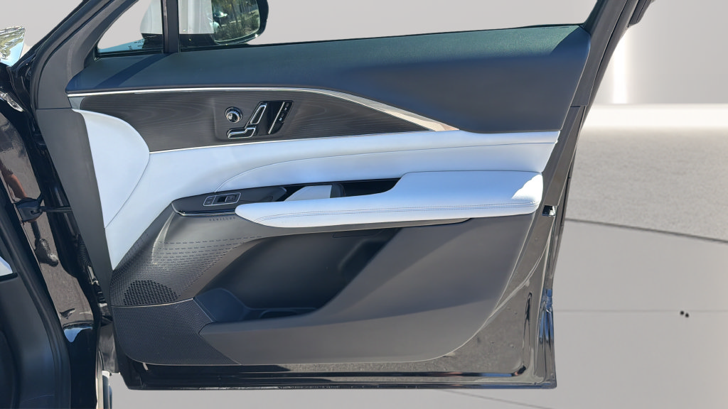 Certified 2024 Cadillac Lyriq Sport AWD/4WD image 28