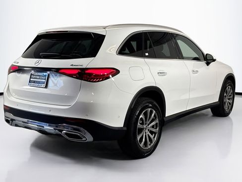 Used 2026 Mercedes-Benz GLC 300 4MATIC image 5
