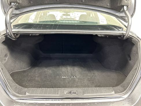 Used 2025 Nissan Sentra SV FWD image 19