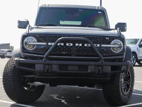 Certified 2022 Ford Bronco Wildtrak AWD/4WD image 2