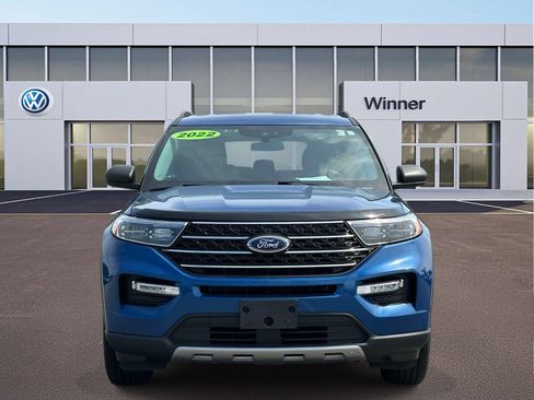 Used 2022 Ford Explorer XLT w/ Equipment Group 202A AWD/4WD image 8