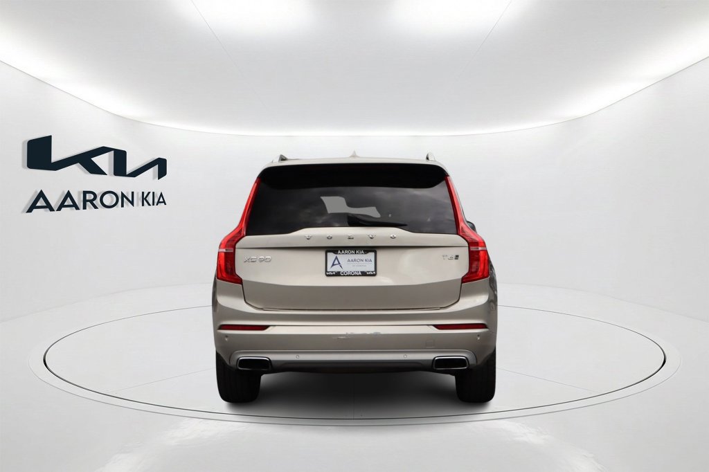 Used 2016 Volvo XC90 T6 Momentum w/ Momentum Plus Package AWD/4WD image 7