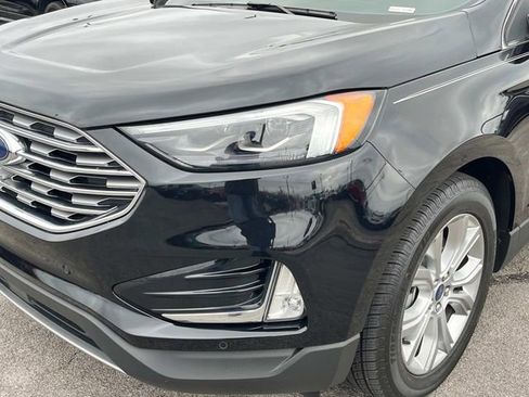 Used 2022 Ford Edge Titanium w/ Equipment Group 301A image 40
