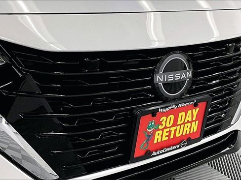 New 2025 Nissan Sentra SV w/ All-Weather Package image 15