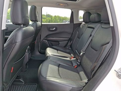 Used 2020 Jeep Compass Trailhawk w/ Cold Weather Group AWD/4WD image 10