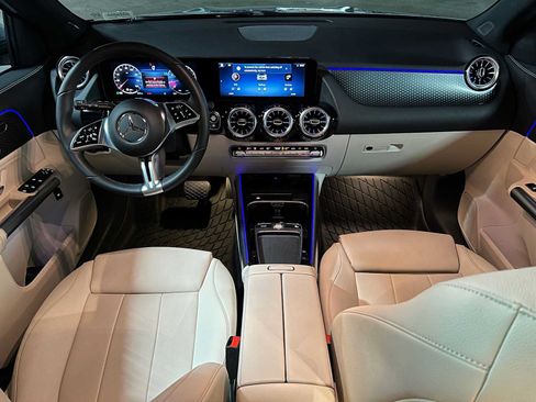 Certified 2026 Mercedes-Benz GLA 250 4MATIC image 44