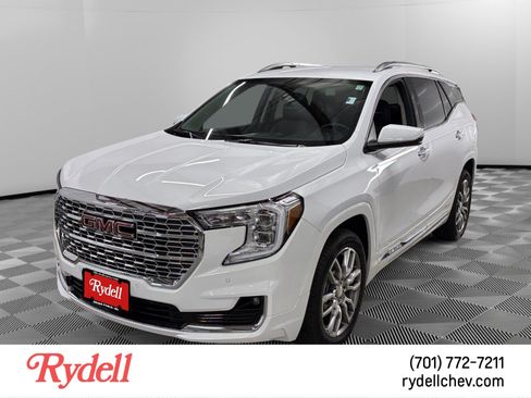 Used 2022 GMC Terrain Denali AWD/4WD image 1