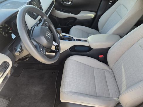 Used 2025 Honda HR-V LX image 20