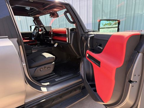 Used 2026 GMC Hummer EV 3X w/ Carbon Fiber Edition Package AWD/4WD image 16