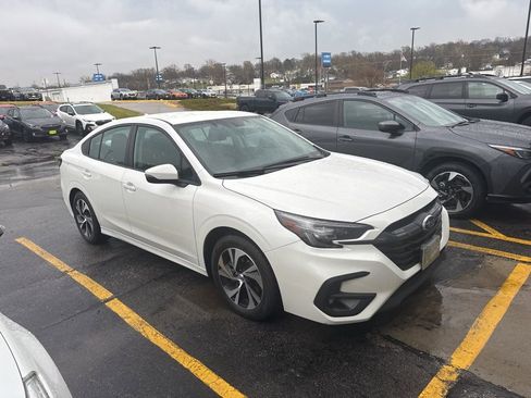 Used 2025 Subaru Legacy Premium w/ Popular Package #1A image 1