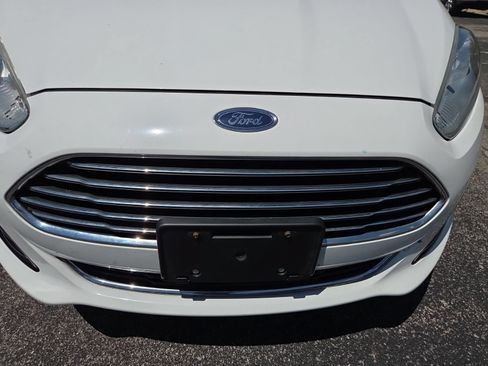 Used 2014 Ford Fiesta Titanium FWD image 6