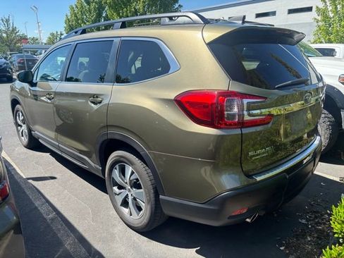 Used 2024 Subaru Ascent Premium w/ Convenience Package AWD/4WD image 3