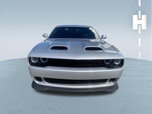 Used 2023 Dodge Challenger SRT Hellcat w/ Driver Convenience Group RWD image 3