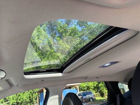 Used 2022 Hyundai Tucson SEL w/ Convenience Package FWD image 3