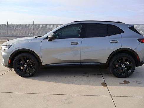 Used 2023 Buick Envision Essence w/ Sport Touring Package image 2