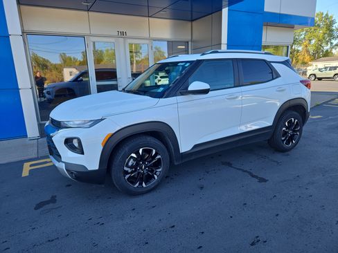 Certified 2023 Chevrolet TrailBlazer LT image 2