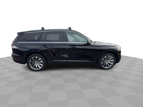 Used 2022 Lincoln Aviator Grand Touring w/ Equipment Group 301A AWD/4WD image 9