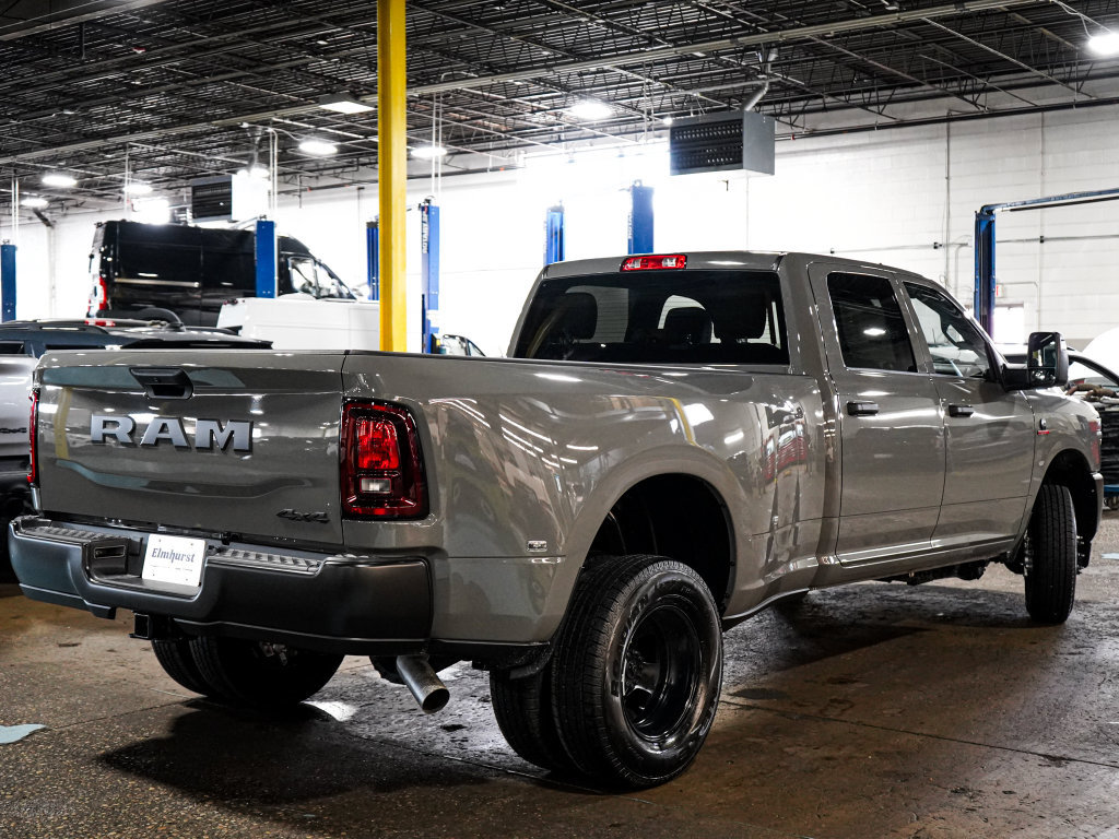 New 2027 RAM 3500 Tradesman AWD/4WD image 7