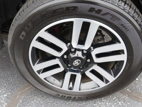 Used 2023 Toyota 4Runner Limited image 33