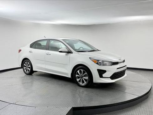 Used 2023 Kia Rio S w/ Technology Package FWD image 11