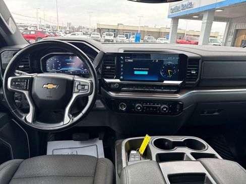 Used 2023 Chevrolet Silverado 1500 LT image 15