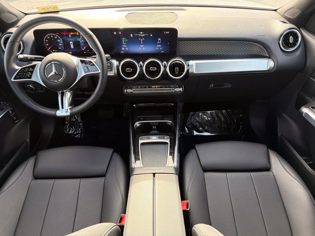 Used 2026 Mercedes-Benz GLB 250 image 34
