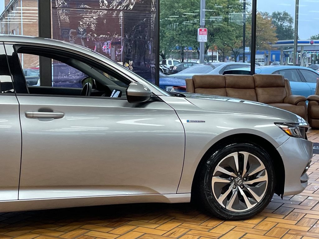 Used 2019 Honda Accord Hybrid image 9