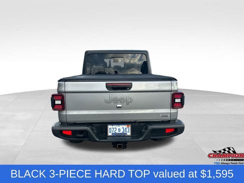 Used 2021 Jeep Gladiator Overland image 4