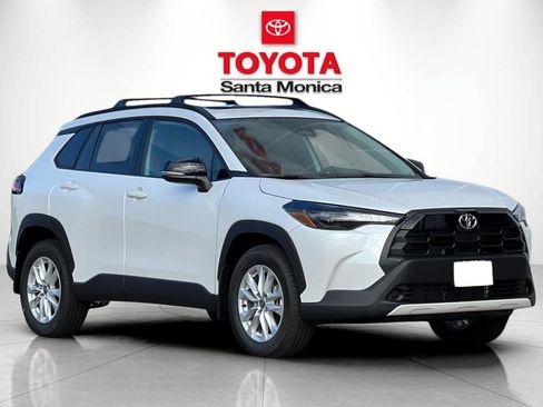 New 2026 Toyota Corolla Cross LE FWD image 1