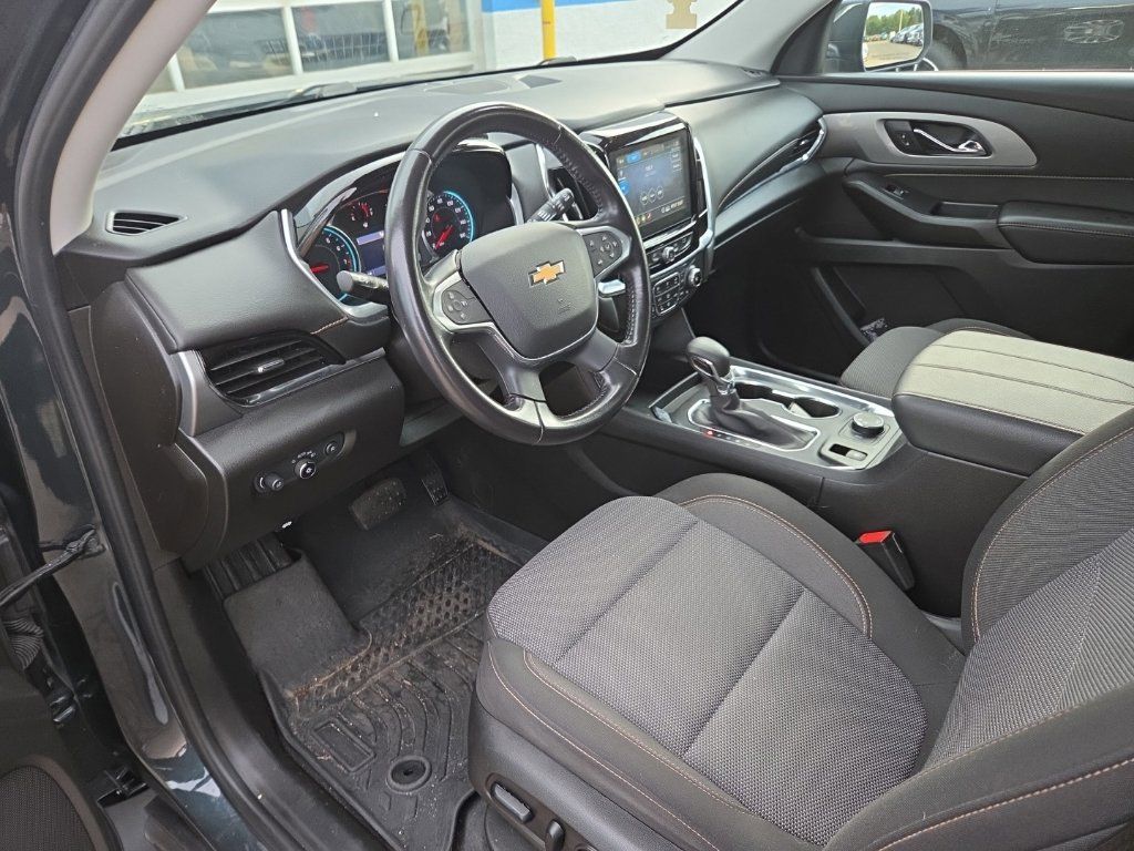 Used 2021 Chevrolet Traverse LT AWD/4WD image 18