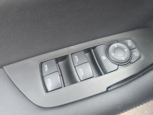 Certified 2025 Chevrolet Blazer LT AWD/4WD image 11