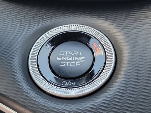 New 2025 Jeep Grand Cherokee Laredo X AWD/4WD image 11