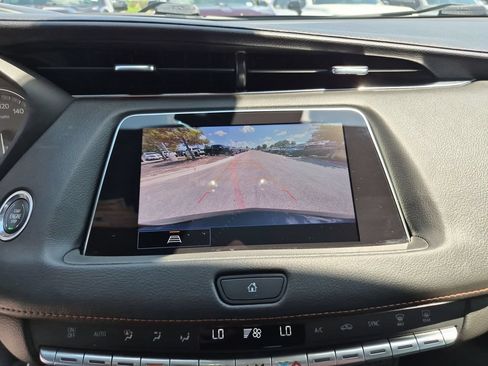 Used 2023 Cadillac XT4 Sport FWD image 30