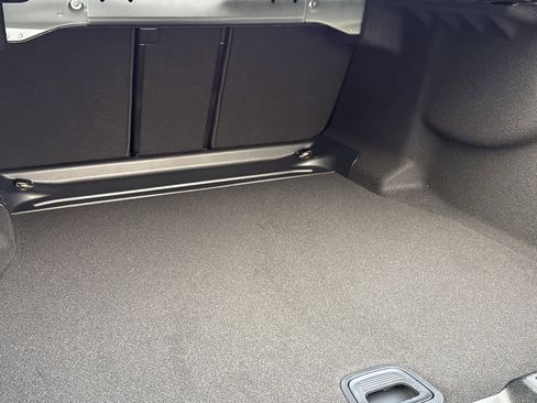 New 2026 Mercedes-Benz E 350 4MATIC Sedan image 31