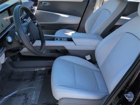 Certified 2025 Hyundai Ioniq 6 SEL image 17