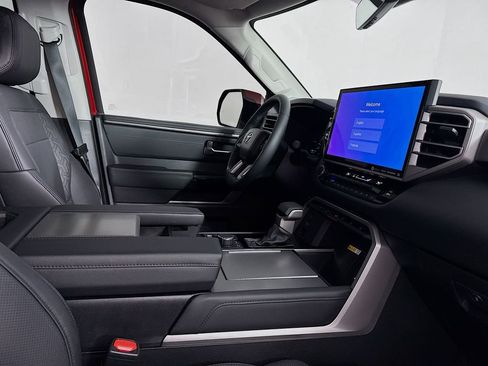 Used 2024 Toyota Sequoia Limited image 38