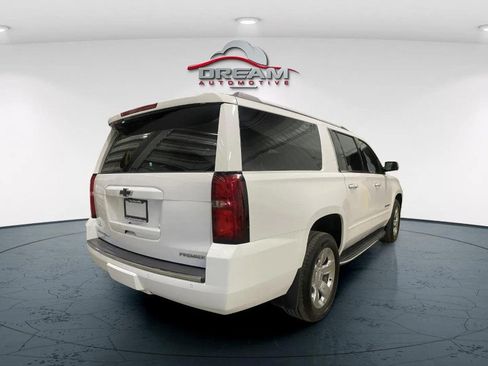 Used 2020 Chevrolet Suburban Premier w/ Premier 6.2L Value Package AWD/4WD image 24