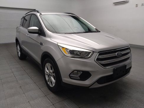 Used 2017 Ford Escape SE w/ SE Leather Comfort Package FWD image 13