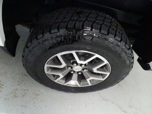 Used 2021 GMC Canyon AT4 w/ Driver Alert Package AWD/4WD image 27