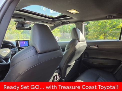 Certified 2023 Toyota Corolla Cross AWD Hybrid w/ Convenience Package image 24