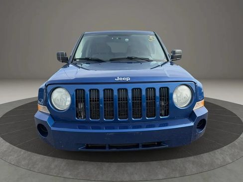 Used 2010 Jeep Patriot Sport AWD/4WD image 5