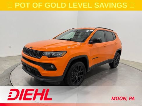 New 2026 Jeep Compass Latitude AWD/4WD image 3
