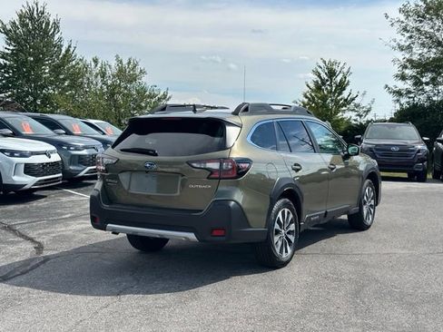 Certified 2025 Subaru Outback Limited AWD/4WD image 7