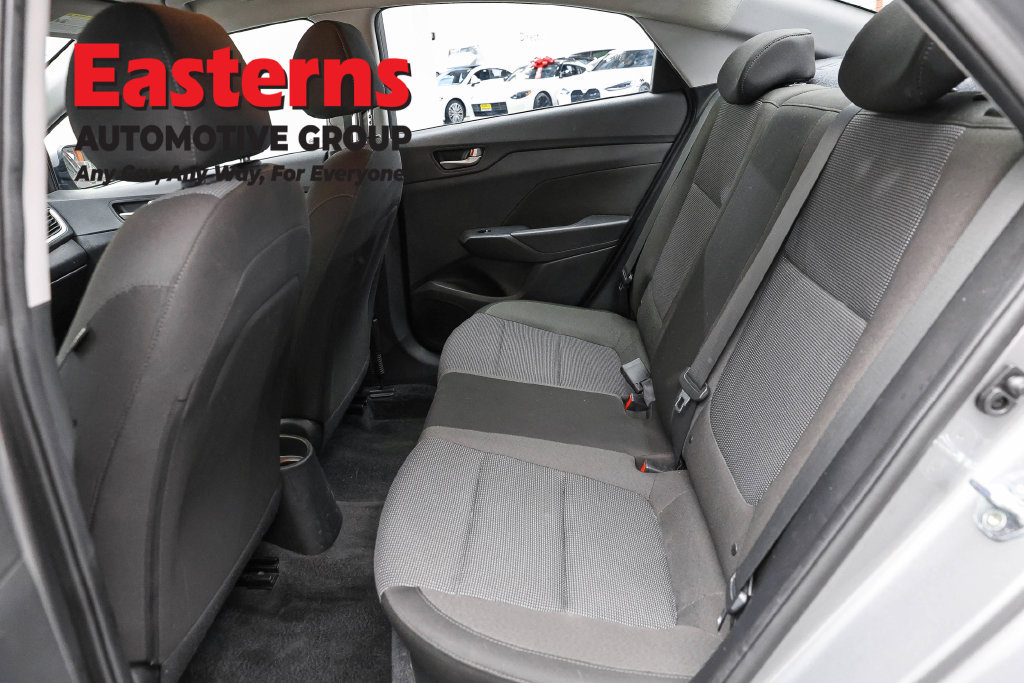 Used 2021 Hyundai Accent SE FWD image 22