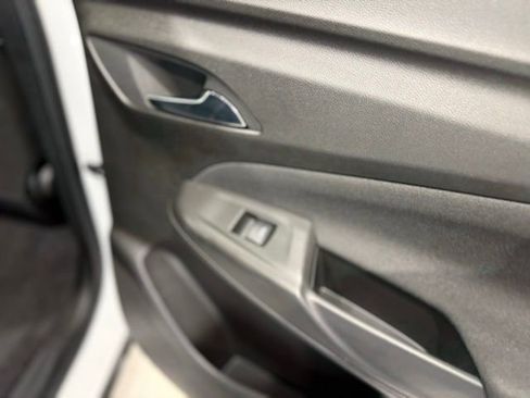 Used 2023 Chevrolet Bolt EUV LT w/ Driver Confidence Package image 26